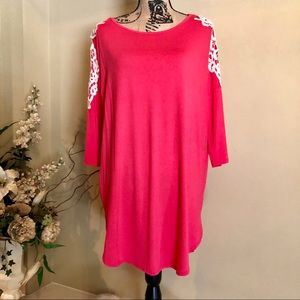 Pink quarter length sleeve dress w/ lace shoulders